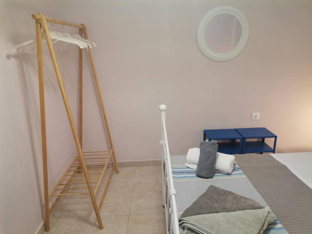 Blue Central Apt 10 Min To The Port/ Wash Machine Lavrion Ngoại thất bức ảnh